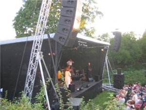 Bjørn Eidsvåg og Lisa Nilsson i Fred. Olsen parken 31. juli 2008