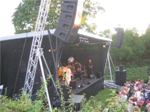 Bjørn Eidsvåg og Lisa Nilsson i Fred. Olsen parken 31. juli 2008