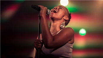 Konsert med Nosizwe Baqwa på Grendehuset lørdag 15. november k. 20.00